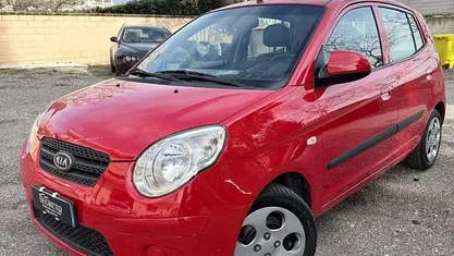 Usata Kia Picanto 60 CV (44 kW) 2009 Utilitaria