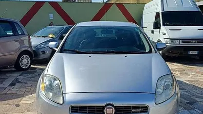 Other Usata 2009 Fiat Bravo Dynamic Due volumi | 3600 € (Buon prezzo)