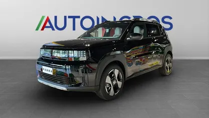 Nuova Fiat Grande Panda La Prima 101 CV (74 kW) 2025 Nero Utilitaria