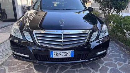 Usata Mercedes E250 Elegance 204 CV (150 kW) 2013 Nero Station wagon