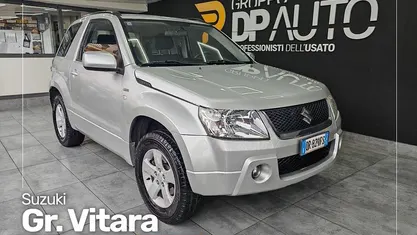 Usata Suzuki Grand Vitara 129 CV (94 kW) 2008 Argento SUV