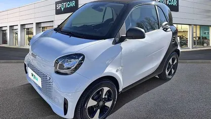 Usata 2022 Smart ForTwo Coupé Passion Due volumi | 13.850 € (Buon prezzo)