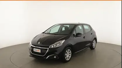 Usata Peugeot 208 Active 82 CV (60 kW) 2018 Nero Utilitaria