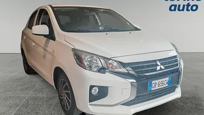 Bianco Usata 2023 Mitsubishi Space Star Intense Tre volumi | 10.900 € (Buon prezzo)