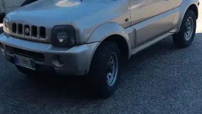 Usata Suzuki Jimny 82 CV (60 kW) 2004 Giallo SUV