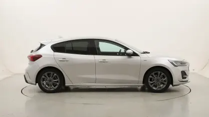 Usata Ford Focus ST-Line 155 CV (114 kW) 2025 Argentoargento Berlina