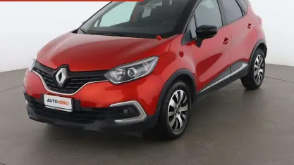 Second-hand Renault Captur 90 CP (66 kW) 2018 Roșu SUV
