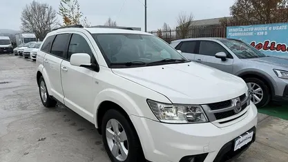 Bianco Usata 2012 Fiat Freemont SUV | 5900 € (Buon prezzo)