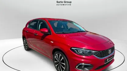 Usata Fiat Tipo Lounge 120 CV (88 kW) 2017 Rosso Utilitaria