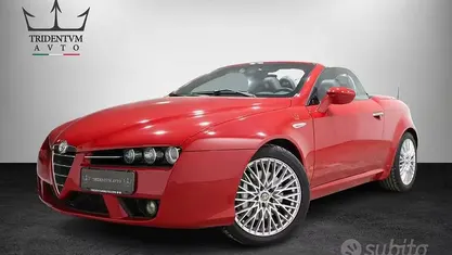 Usata Alfa Romeo Spider Exclusive 260 CV (191 kW) 2007 Rosso Cabrio