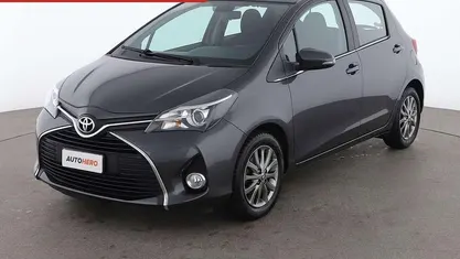 Usata Toyota Yaris Active 70 CV (51 kW) 2016 Utilitaria