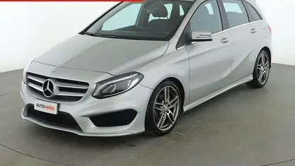 Usata Mercedes B200 Premium 136 CV (100 kW) 2015 Monovolume
