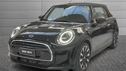 Usata Abarth 595C Turismo 165 CV (121 kW) 2023 Grigio Cabrio