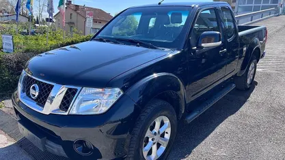 Usata Nissan Navara 190 CV (139 kW) 2015 Nero Pick-up
