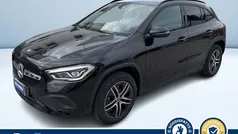Nero pastello Usata 2020 Mercedes GLA200 SUV | 32.700 € (Buon prezzo)