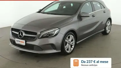 Usata Mercedes A200 136 CV (100 kW) 2017 Grigio Berlina