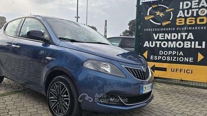 Gebraucht Lancia Ypsilon Silver 69 PS (50 kW) 2022 Blau Kleinwagen