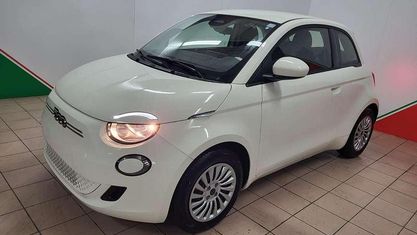 Neu Fiat 500e 69 kW (95 PS) 2026 Weiß Kleinwagen