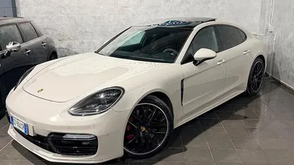 Usata Porsche Panamera Chrono 460 CV (338 kW) 2019 Berlina