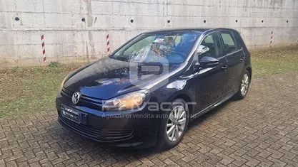 Nero Usata 2011 VW Golf VI Edition Due volumi | 6400 € (Buon prezzo)