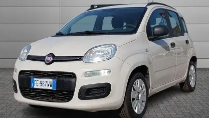 Usata Fiat Panda Easy 69 CV (50 kW) 2016 Bianco Utilitaria