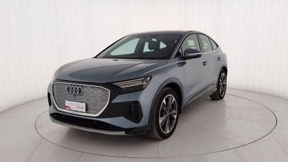 Käytetty Audi Q4 Sportback e-tron Business 150 kW (204 HP) 2022 Harmaa Katumaasturi