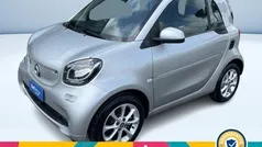 Argento metallizzato Usata 2019 Smart ForTwo Electric Drive Passion Tre volumi | 11.000 € (Ottimo prezzo)