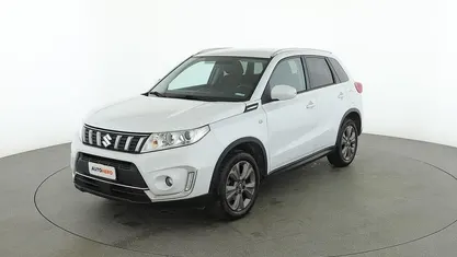 Usata Suzuki Vitara Cool 111 CV (81 kW) 2019 Bianco SUV