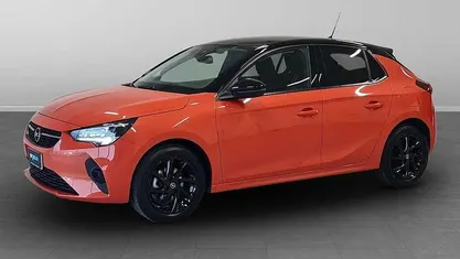 Arancione Usata 2023 Opel Corsa S Due volumi | 14.200 € (Buon prezzo)