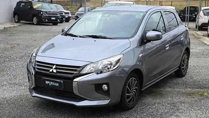 Grigio Usata 2023 Mitsubishi Space Star Intense Tre volumi | 8900 € (Super prezzo)