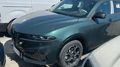 Nuova Alfa Romeo Tonale Sprint 174 CV (127 kW) 2026 Verde SUV