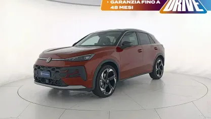 Nuova VW T-Roc Style 116 CV (85 kW) 2026 Flame red metallizzato nero SUV