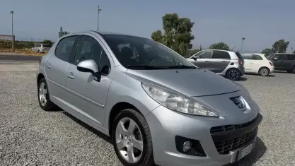 Usata Peugeot 207 Allure 112 CV (82 kW) 2012 Grigio Berlina