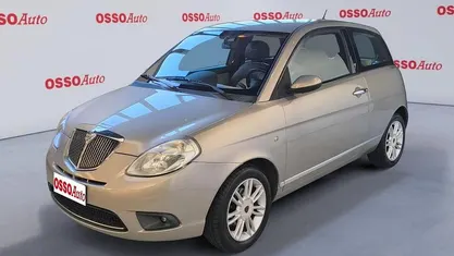 Oro Usata 2009 Lancia Ypsilon Due volumi | 3900 € (Cara)