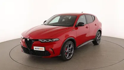 Second-hand Alfa Romeo Tonale Edizione Speciale 131 CP (96 kW) 2022 Roșu SUV