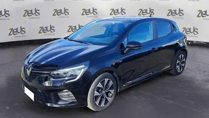 Nero Usata 2022 Renault Clio V Evolution Utilitaria | 14.900 € (Buon prezzo)