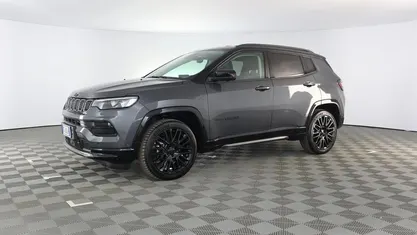 Usata 2024 Jeep Compass SUV | 28.900 € (Buon prezzo)