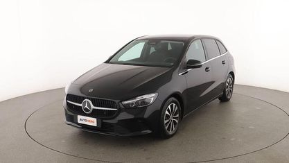Gebraucht Mercedes B180 Executive 150 PS (110 kW) 2023 Schwarz Van / Kleinbus
