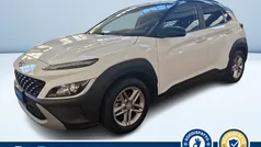 Bianco pastello Usata 2021 Hyundai Kona SUV | 14.900 € (Buon prezzo)