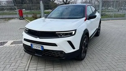Usata Opel Mokka Ultimate 131 CV (96 kW) 2021 Bianco / tetto nero SUV