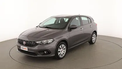 Usata Fiat Tipo Easy 95 CV (69 kW) 2017 Grigio Berlina