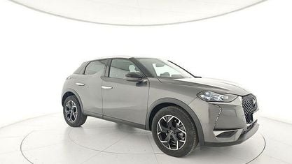 Usado DS Automobiles DS3 Crossback 110 CV (80 kW) 2022 Gris SUV