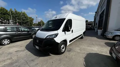 Bianco Usata 2022 Fiat Ducato Furgone | 17.750 € (Ottimo prezzo)