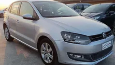 Argento Usata 2010 VW Polo Comfortline Tre volumi | 2590 € (Super prezzo)