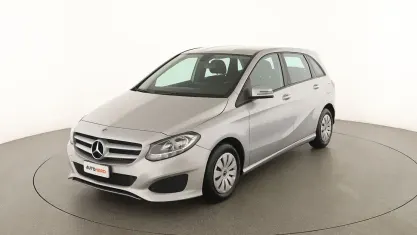 Usata Mercedes B160 Executive 90 CV (66 kW) 2018 Argento Utilitaria