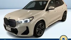 Bianco pastello Usata 2024 BMW iX1 M Sport SUV | 37.900 € (Ottimo prezzo)