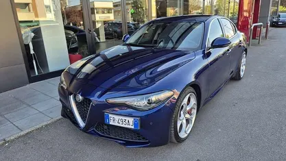 Usata Alfa Romeo Giulia Super 200 CV (147 kW) 2018 Blu Berlina