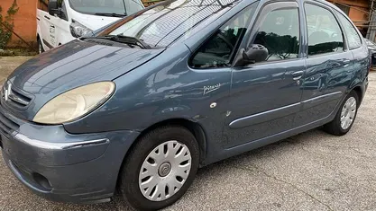 Usata Citroën Xsara Picasso Elegance 108 CV (79 kW) 2008 Monovolume