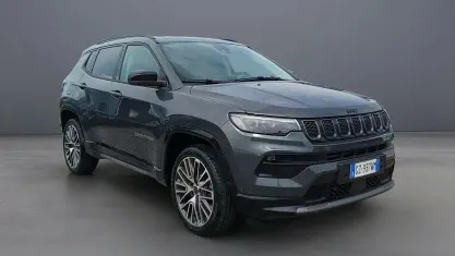 Usata Jeep Compass Summit 131 CV (96 kW) 2025 SUV