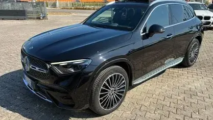 Usata Mercedes GLC220 AMG Line Premium Plus 197 CV (144 kW) 2023 Nero SUV